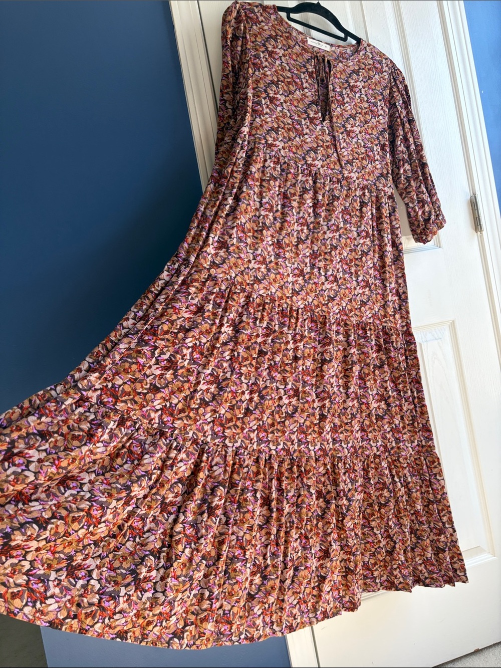 Natural Life Sage Midi Dress Size M Tiered Floral Print Boho